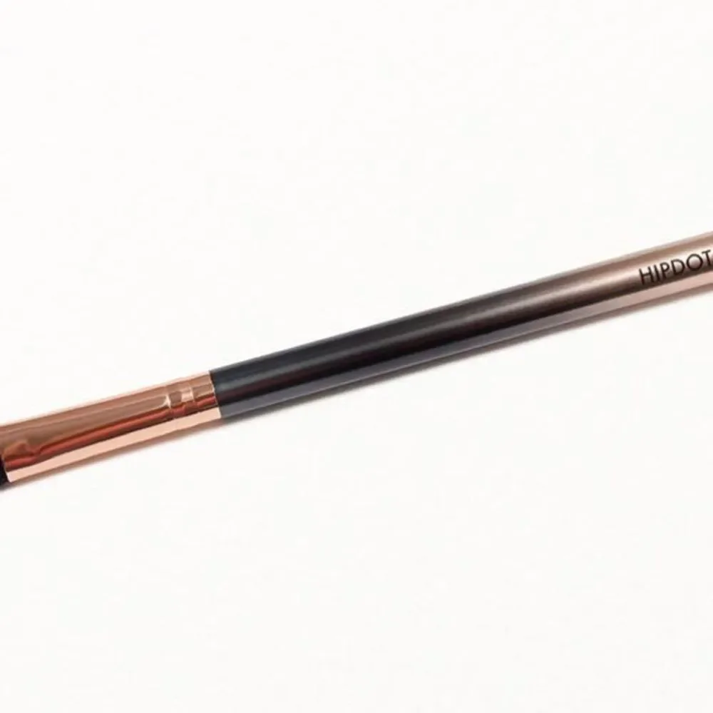 3/$20💘 Hipdot Shading Brush